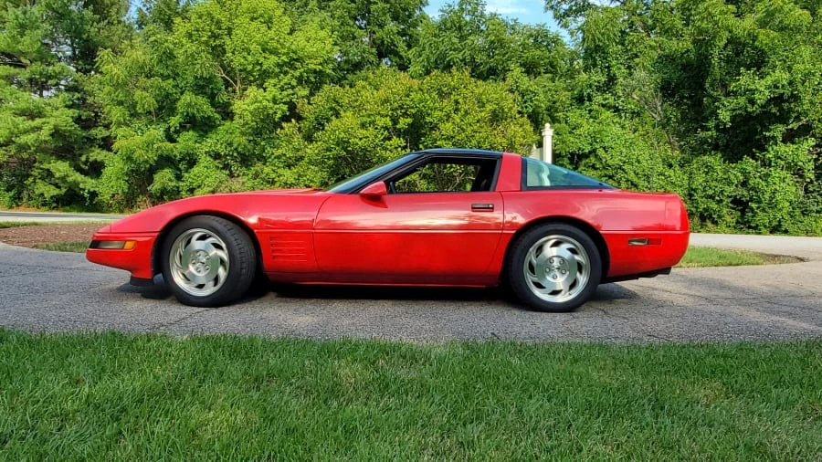 1993 Chevrolet Corvette C4 - Image 2 of 14