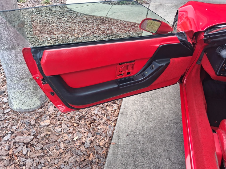 1993 Chevrolet Corvette C4 - Image 26 of 31