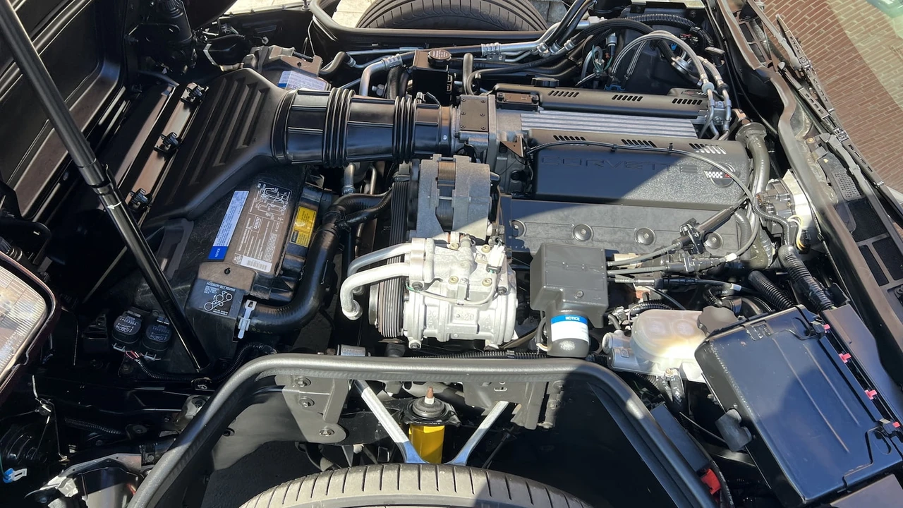 1993 Chevrolet Corvette C4 - Image 9 of 9