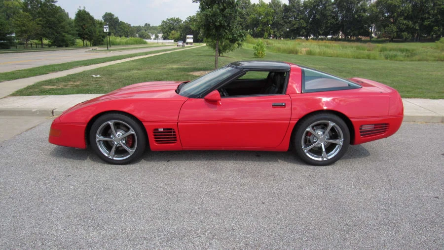 1993 Chevrolet Corvette C4 - Image 2 of 7