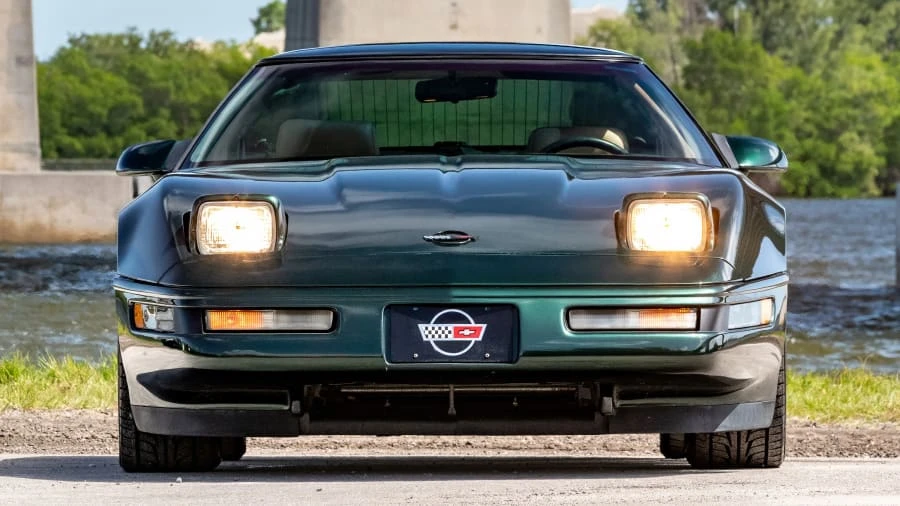 1993 Chevrolet Corvette C4 - Image 2 of 9