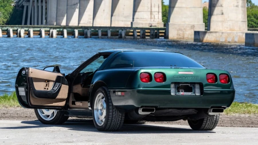 1993 Chevrolet Corvette C4 - Image 7 of 9