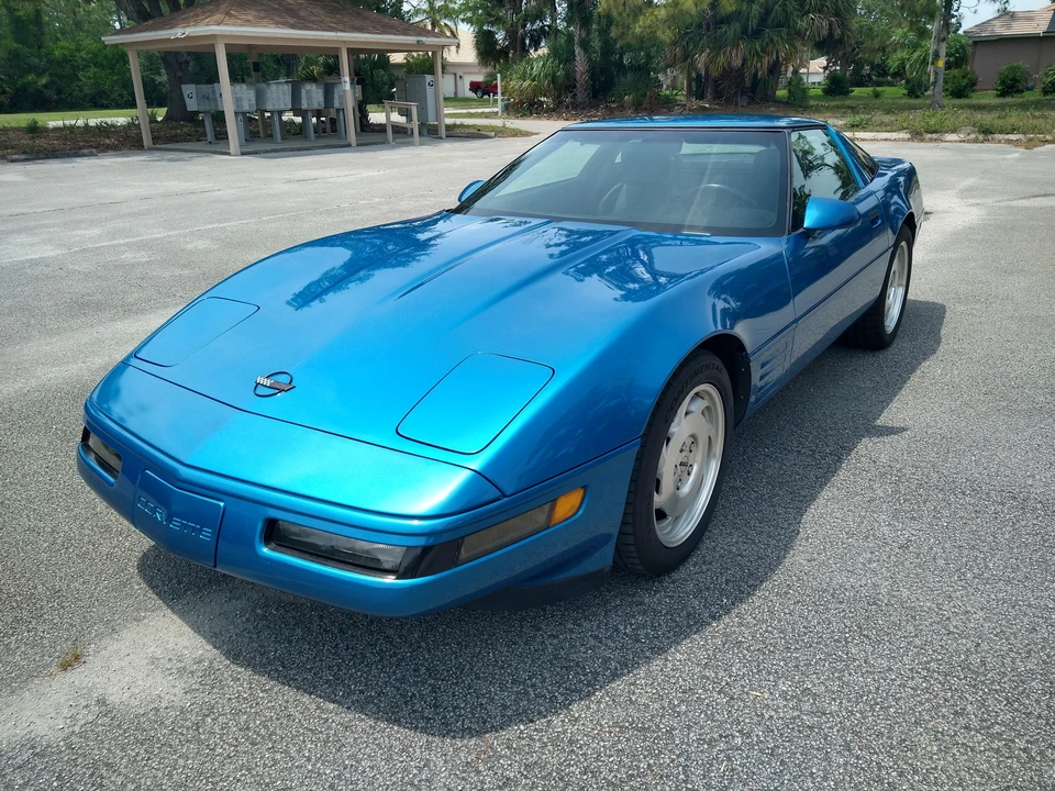 1993 Chevrolet Corvette C4 - Image 8 of 31