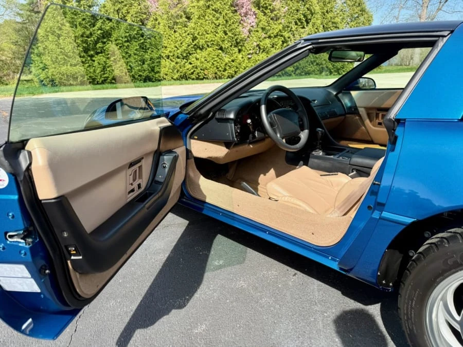 1993 Chevrolet Corvette C4 - Image 8 of 15