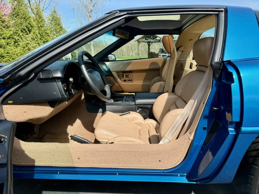 1993 Chevrolet Corvette C4 - Image 11 of 15
