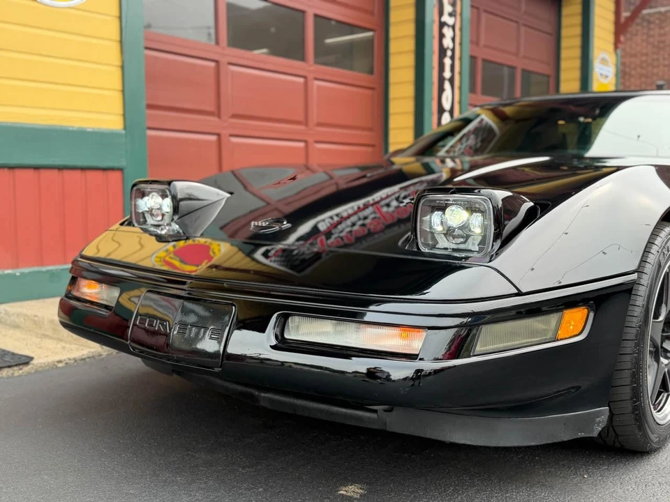 1993 Chevrolet Corvette C4 - Image 30 of 31