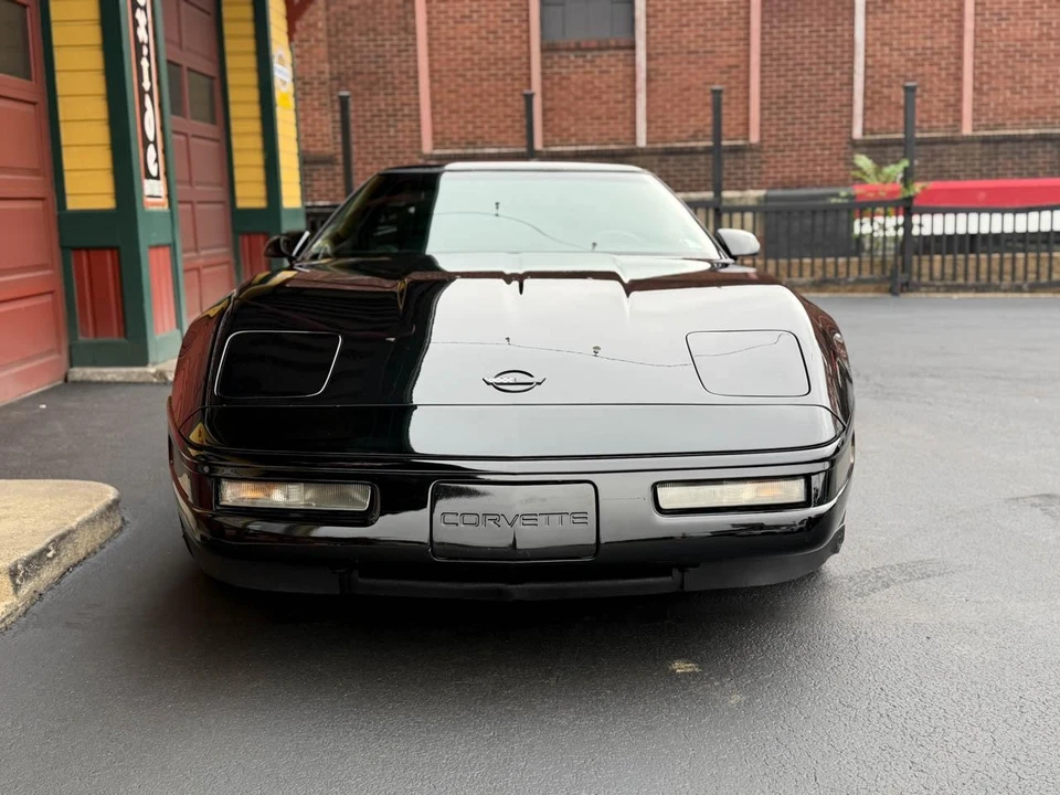 1993 Chevrolet Corvette C4 - Image 12 of 31