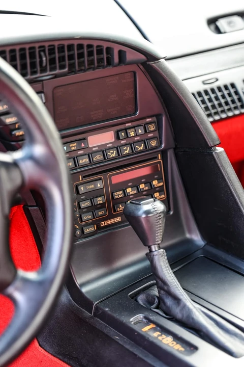 1993 Chevrolet Corvette C4 - Image 28 of 31