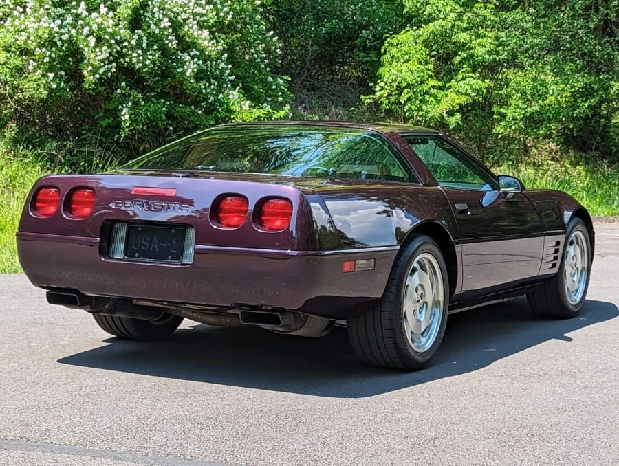1993 Chevrolet Corvette C4 - Image 16 of 31