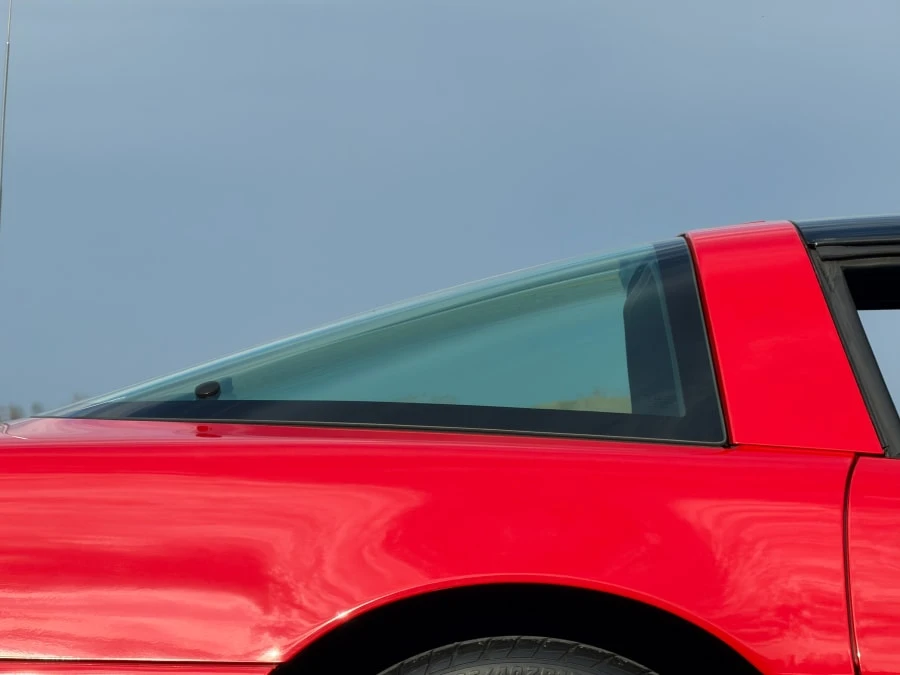 1993 Chevrolet Corvette C4 - Image 12 of 31