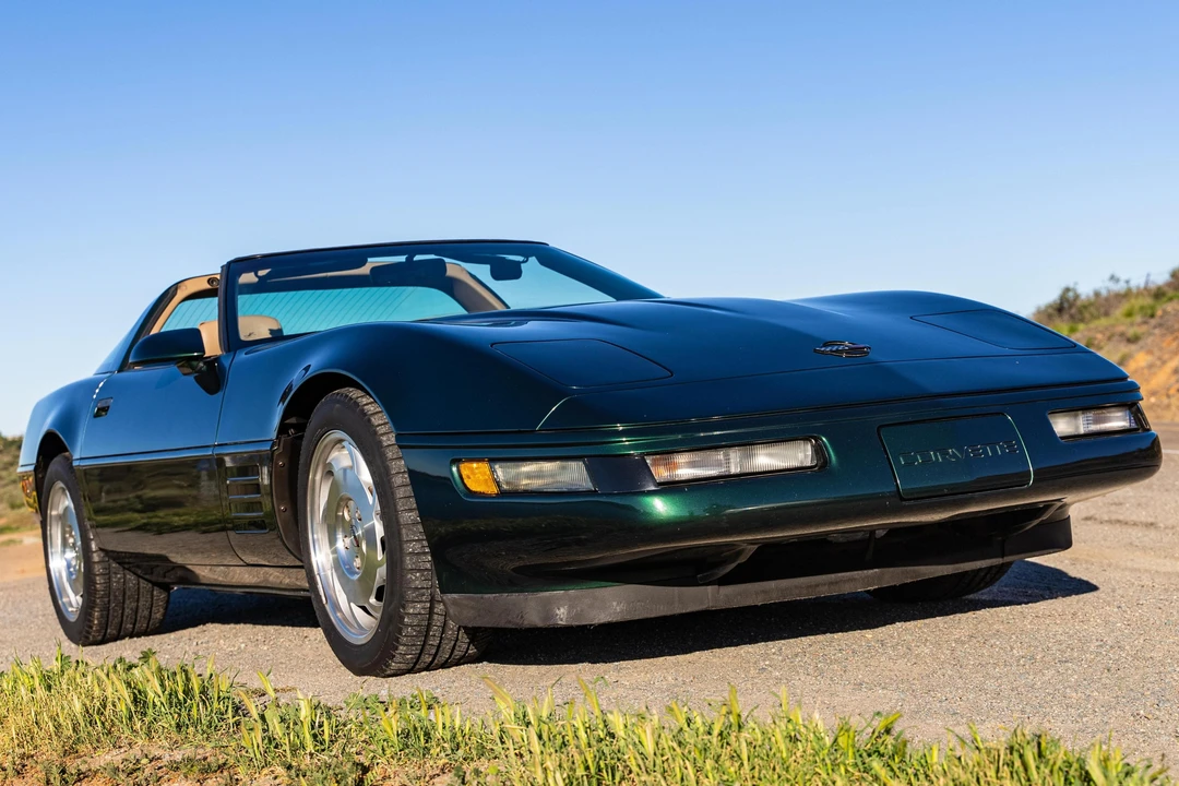 1993 Chevrolet Corvette C4 - Image 2 of 31