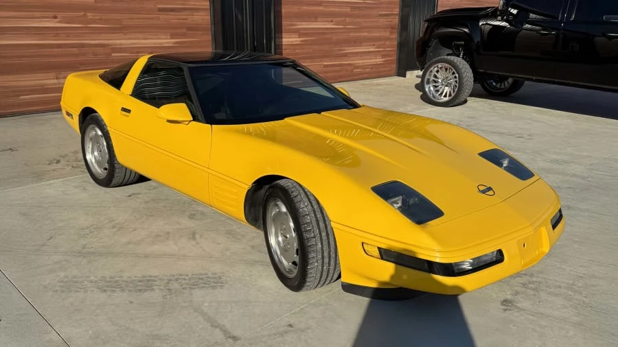 1993 Chevrolet Corvette C4 - Image 4 of 16