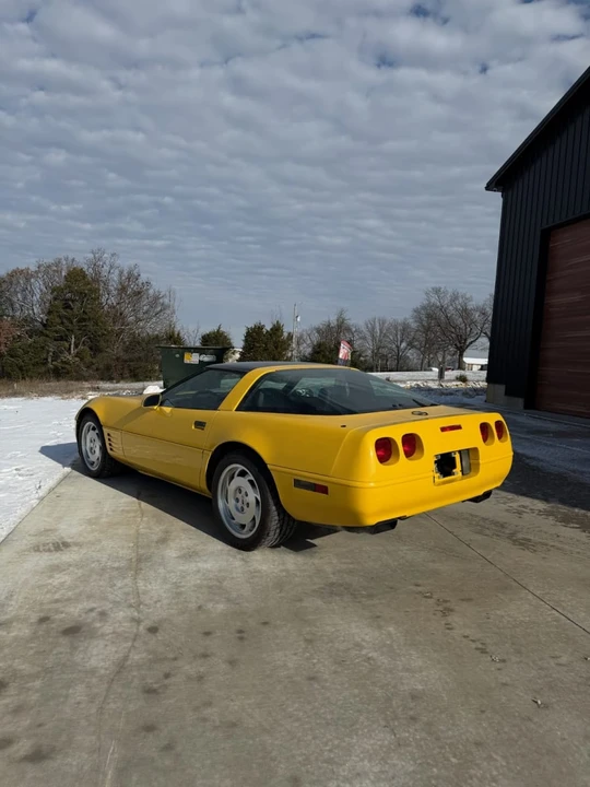 1993 Chevrolet Corvette C4 - Image 10 of 16