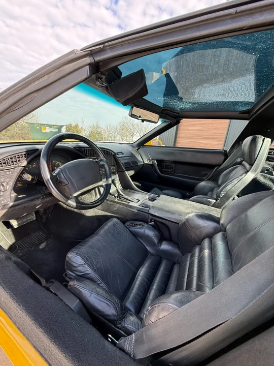 1993 Chevrolet Corvette C4 - Image 13 of 16