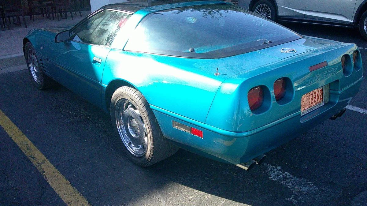 1993 Chevrolet Corvette C4 - Image 8 of 19
