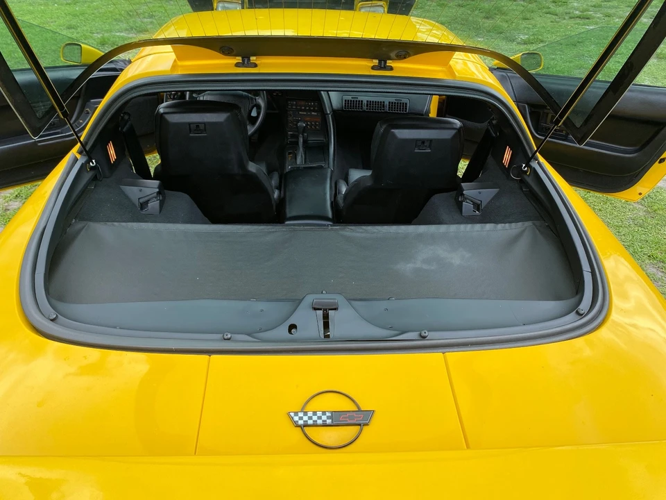 1993 Chevrolet Corvette C4 - Image 10 of 21