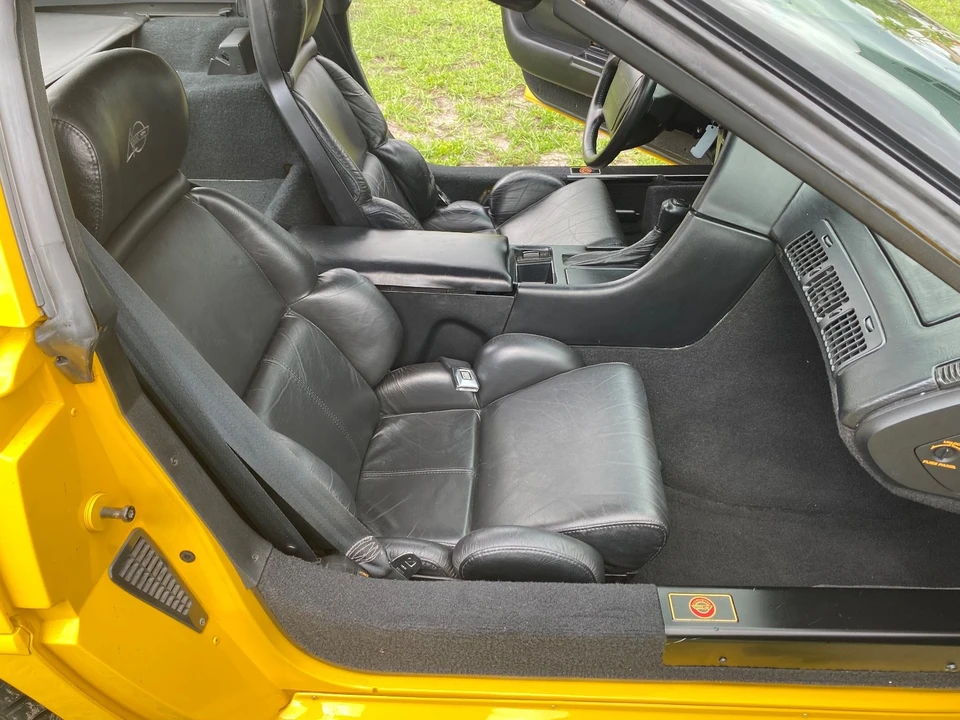 1993 Chevrolet Corvette C4 - Image 7 of 21
