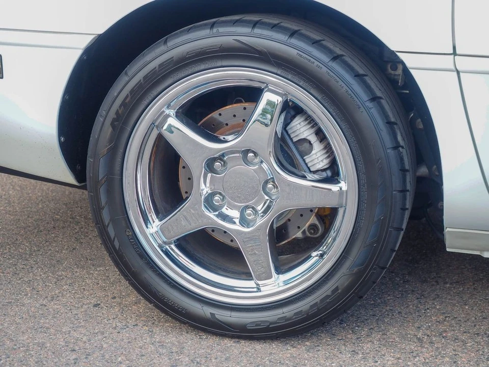 1993 Chevrolet Corvette C4 - Image 30 of 31