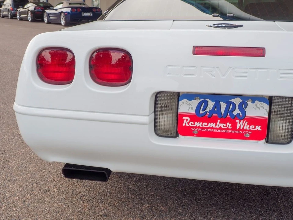 1993 Chevrolet Corvette C4 - Image 22 of 31