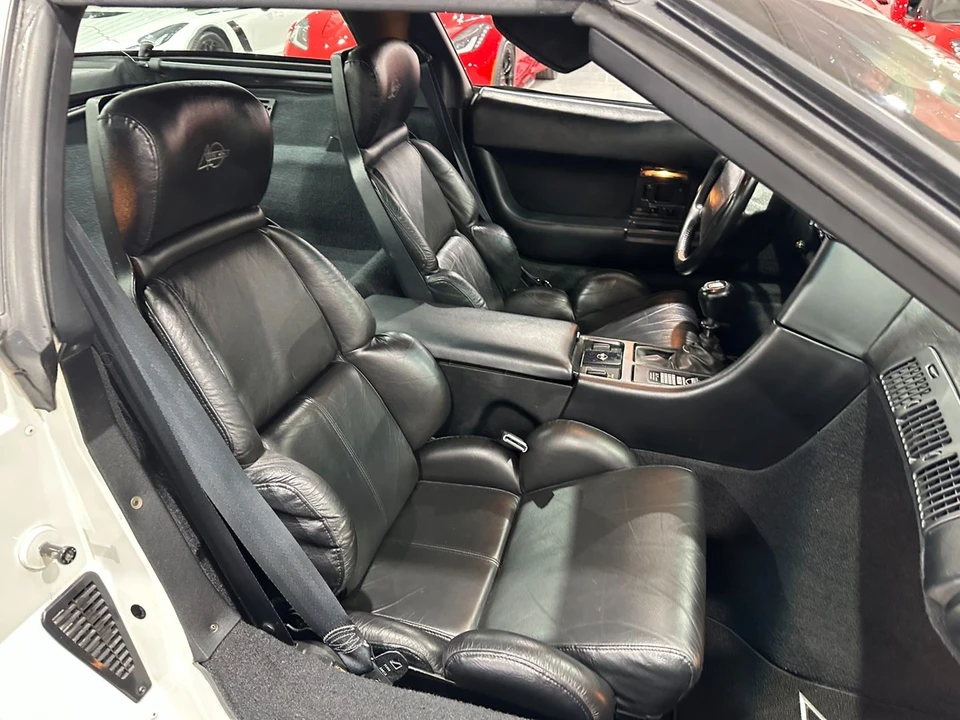 1993 Chevrolet Corvette C4 - Image 14 of 21