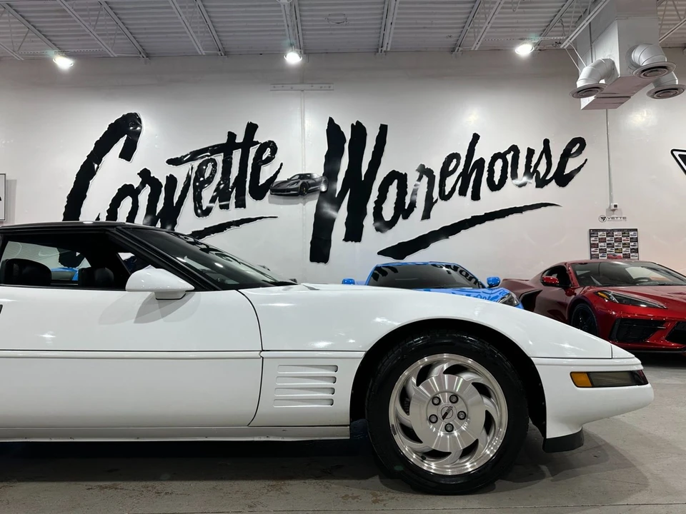 1993 Chevrolet Corvette C4 - Image 6 of 21