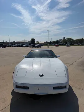 1993 Chevrolet Corvette C4 - Image 2 of 17