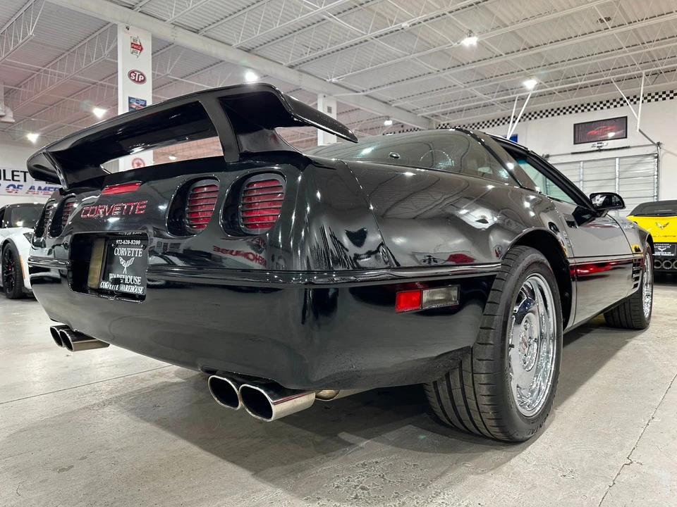 1993 Chevrolet Corvette C4 - Image 18 of 21