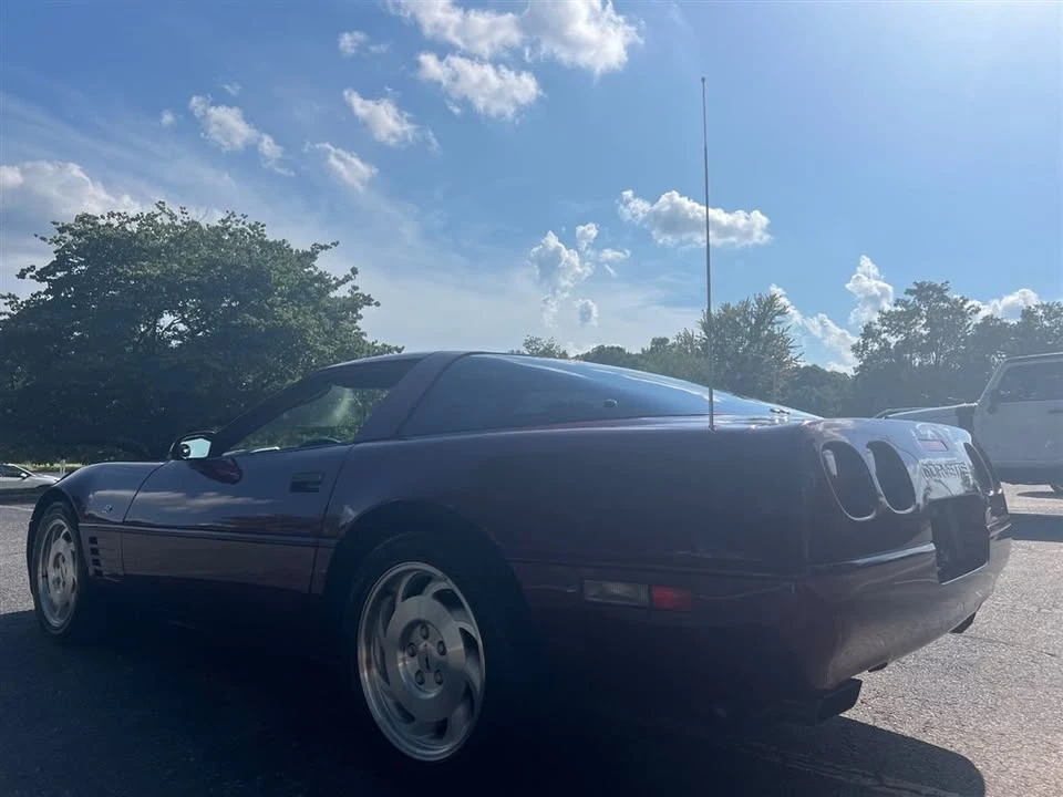 1993 Chevrolet Corvette C4 - Image 6 of 9
