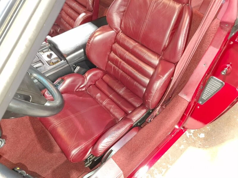 1993 Chevrolet Corvette C4 - Image 13 of 31