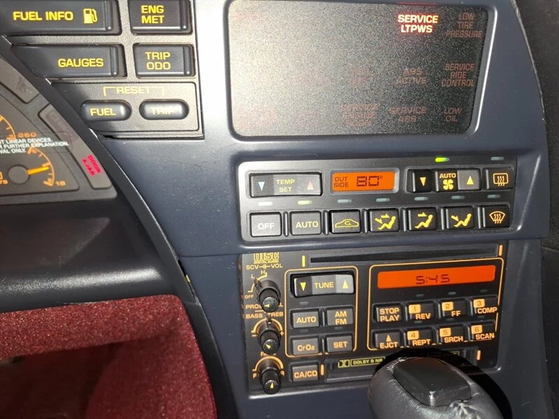 1993 Chevrolet Corvette C4 - Image 26 of 31