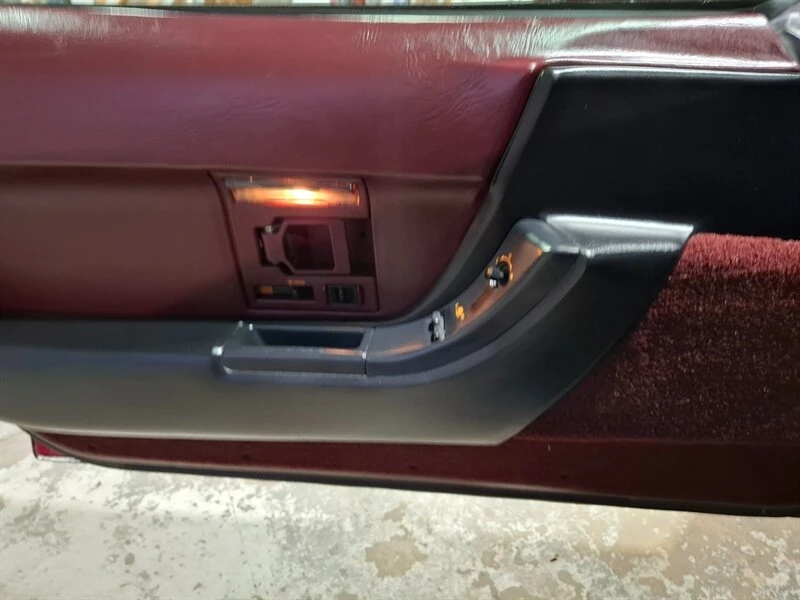 1993 Chevrolet Corvette C4 - Image 29 of 31