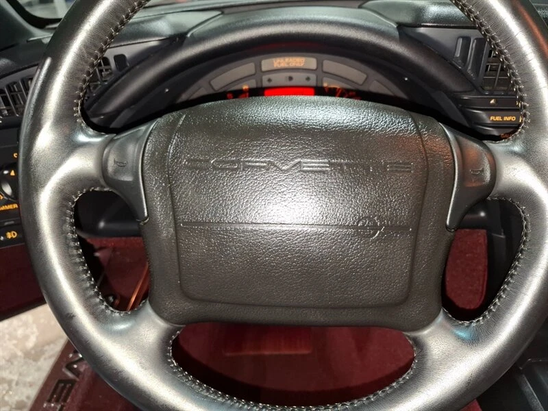 1993 Chevrolet Corvette C4 - Image 28 of 31