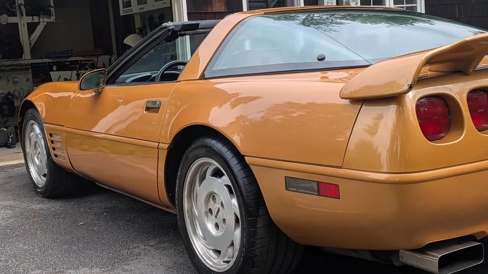 1993 Chevrolet Corvette C4 - Image 8 of 12