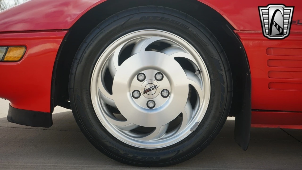 1993 Chevrolet Corvette C4 - Image 9 of 12