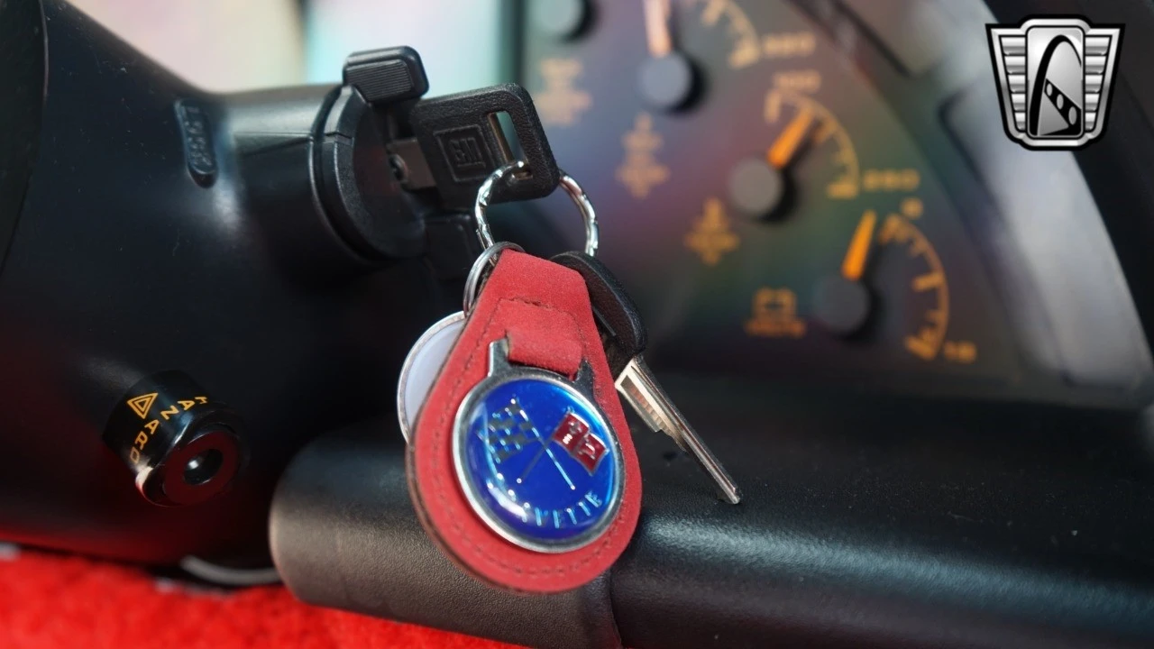 1993 Chevrolet Corvette C4 - Image 19 of 21
