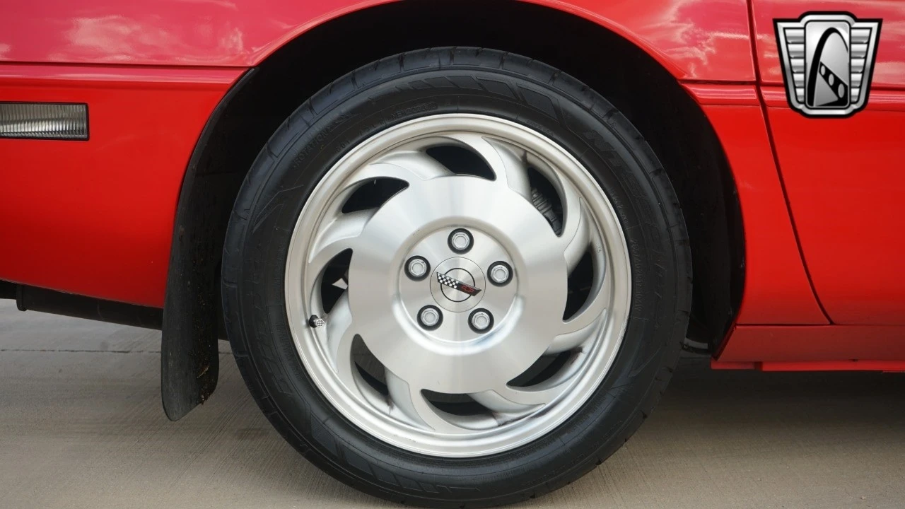 1993 Chevrolet Corvette C4 - Image 11 of 12