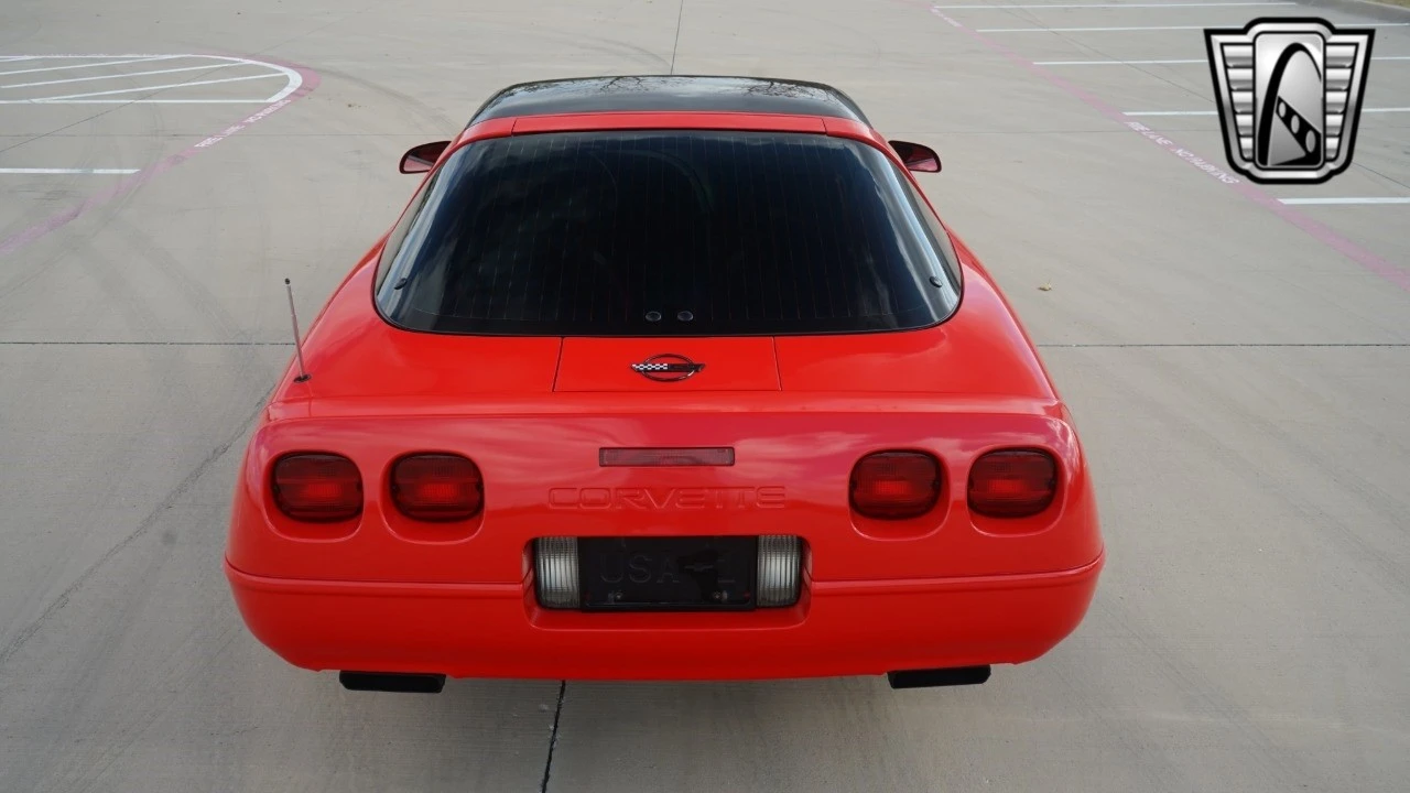 1993 Chevrolet Corvette C4 - Image 5 of 12