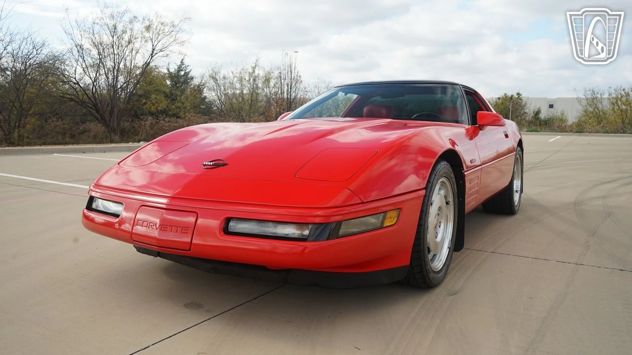 1993 Chevrolet Corvette C4 - Image 4 of 12