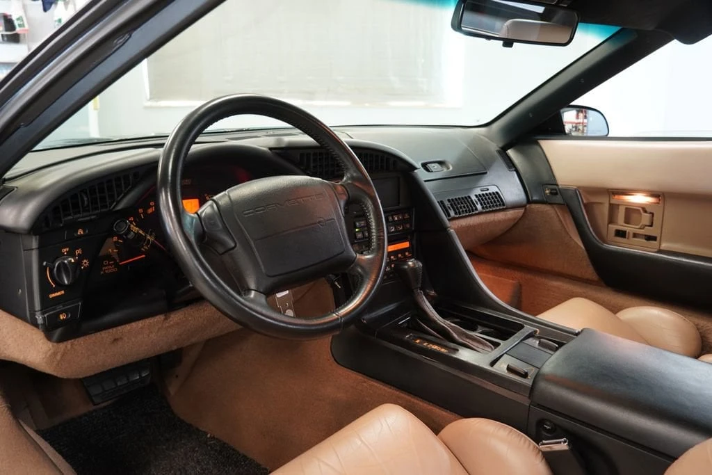 1993 Chevrolet Corvette C4 - Image 6 of 30