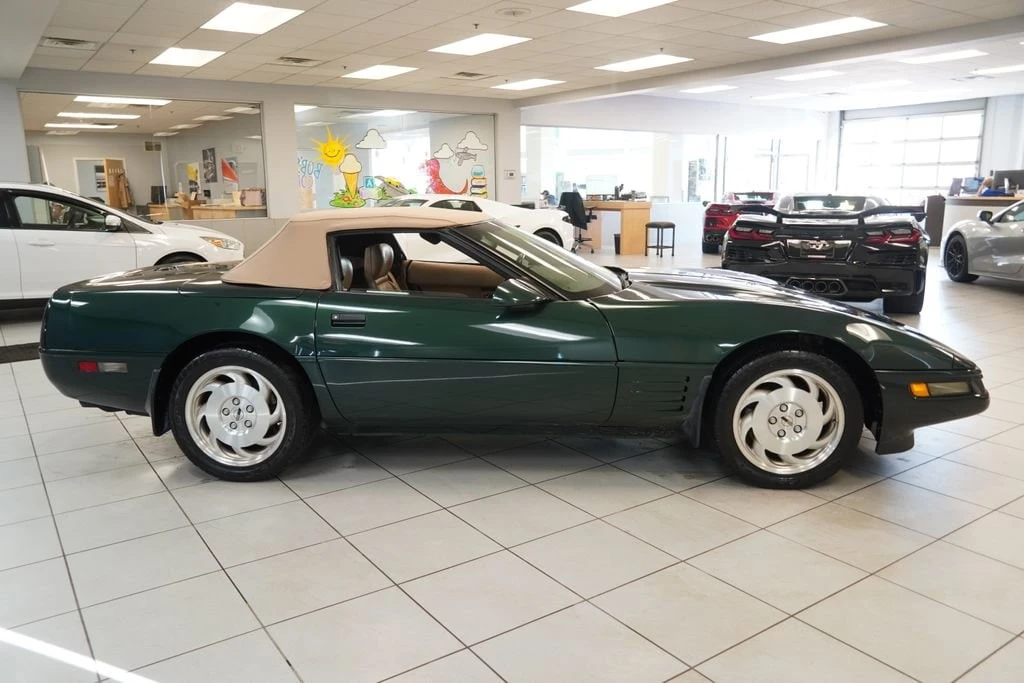 1993 Chevrolet Corvette C4 - Image 11 of 30