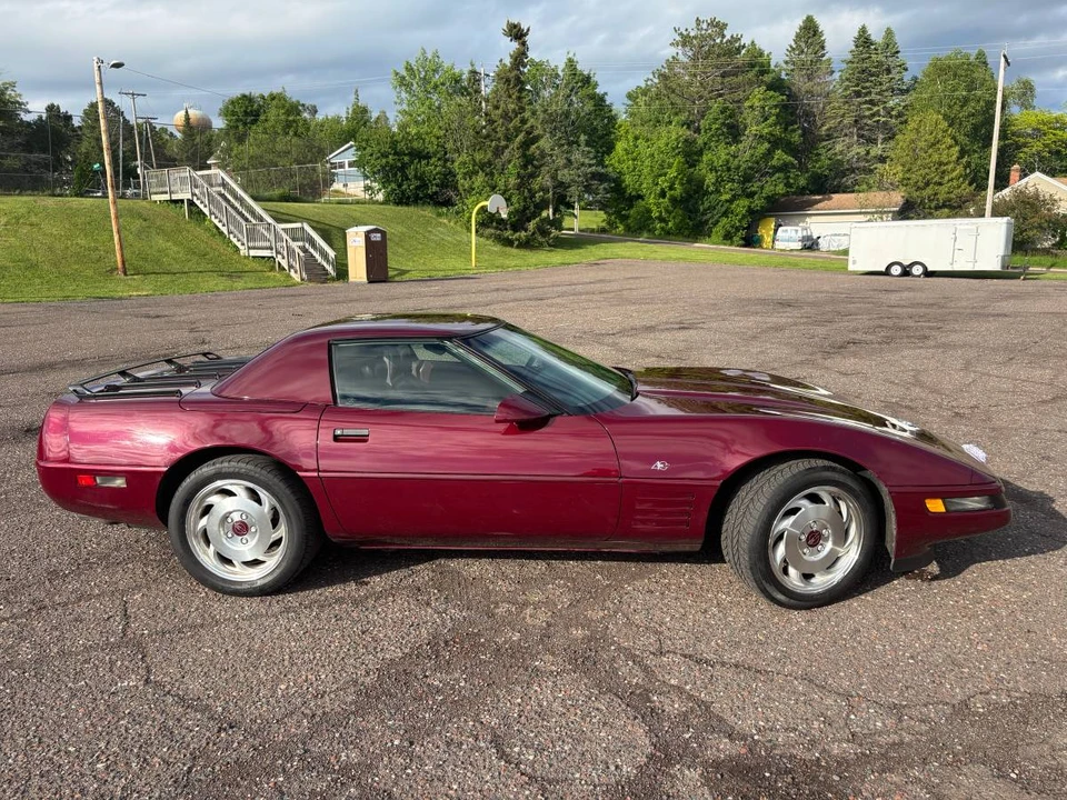 1993 Chevrolet Corvette C4 - Image 6 of 14