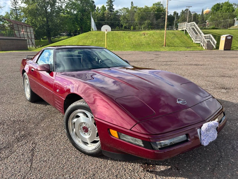 1993 Chevrolet Corvette C4 - Image 8 of 14
