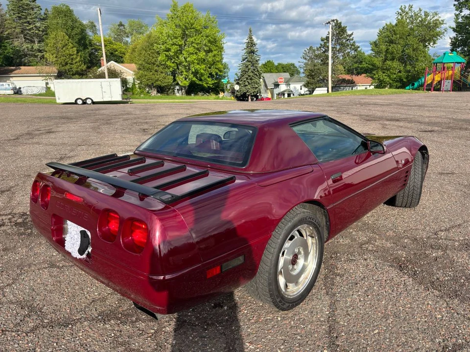 1993 Chevrolet Corvette C4 - Image 5 of 14