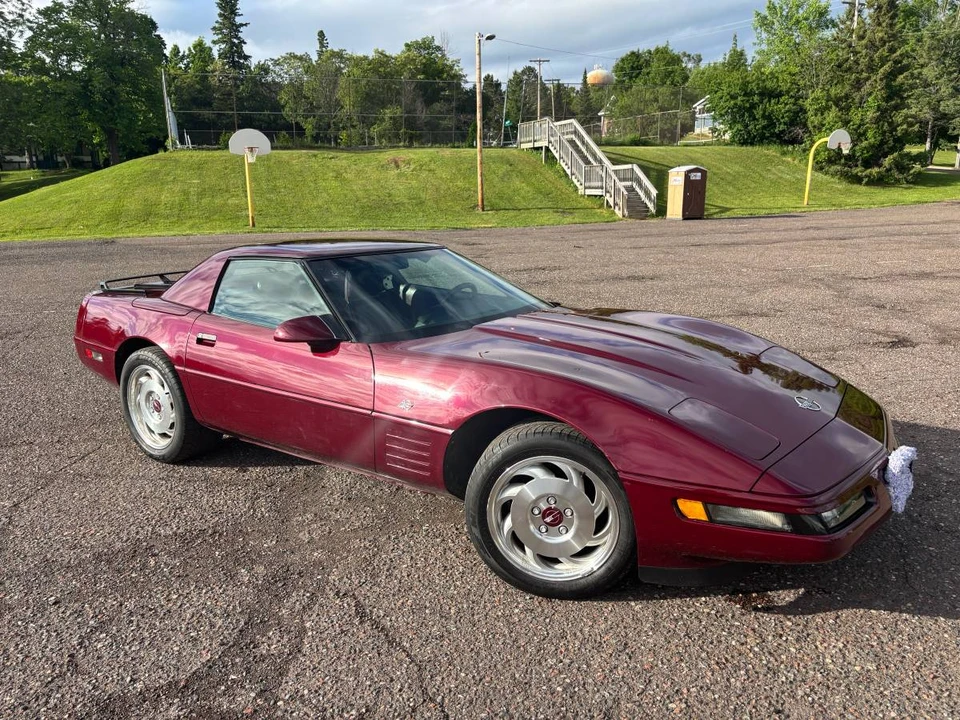 1993 Chevrolet Corvette C4 - Image 7 of 14