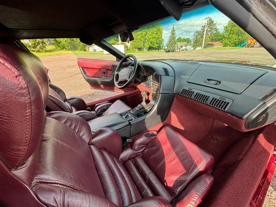 1993 Chevrolet Corvette C4 - Image 2 of 14