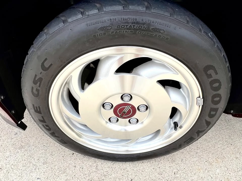 1993 Chevrolet Corvette C4 - Image 17 of 19