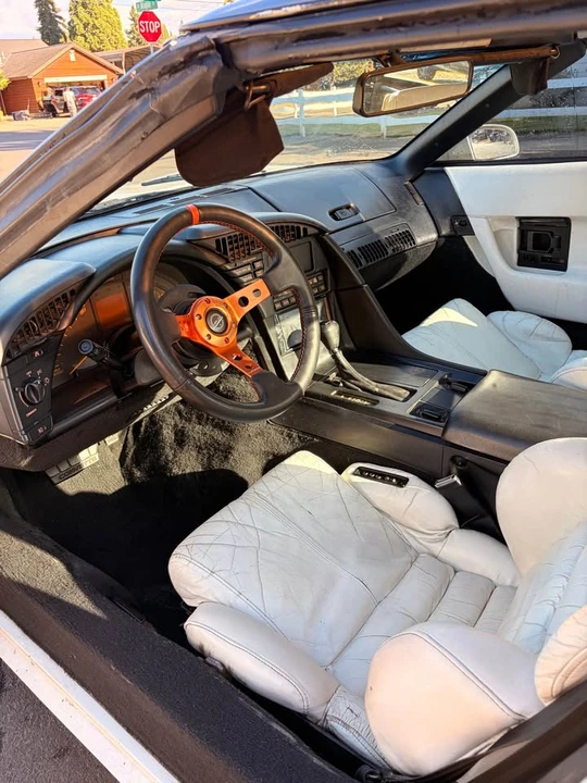 1993 Chevrolet Corvette C4 - Image 7 of 12