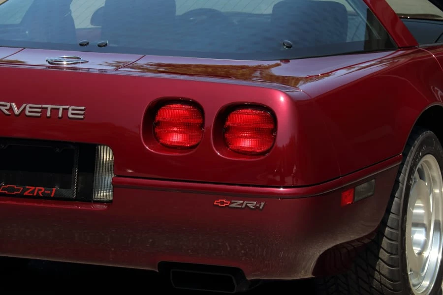 1993 Chevrolet Corvette C4 ZR1 - Image 14 of 31