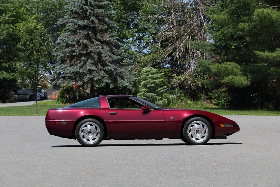 1993 Chevrolet Corvette C4 ZR1 - Image 10 of 31