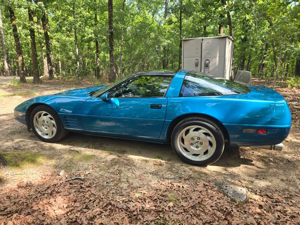 1993 Chevrolet Corvette C4 - Image 10 of 21